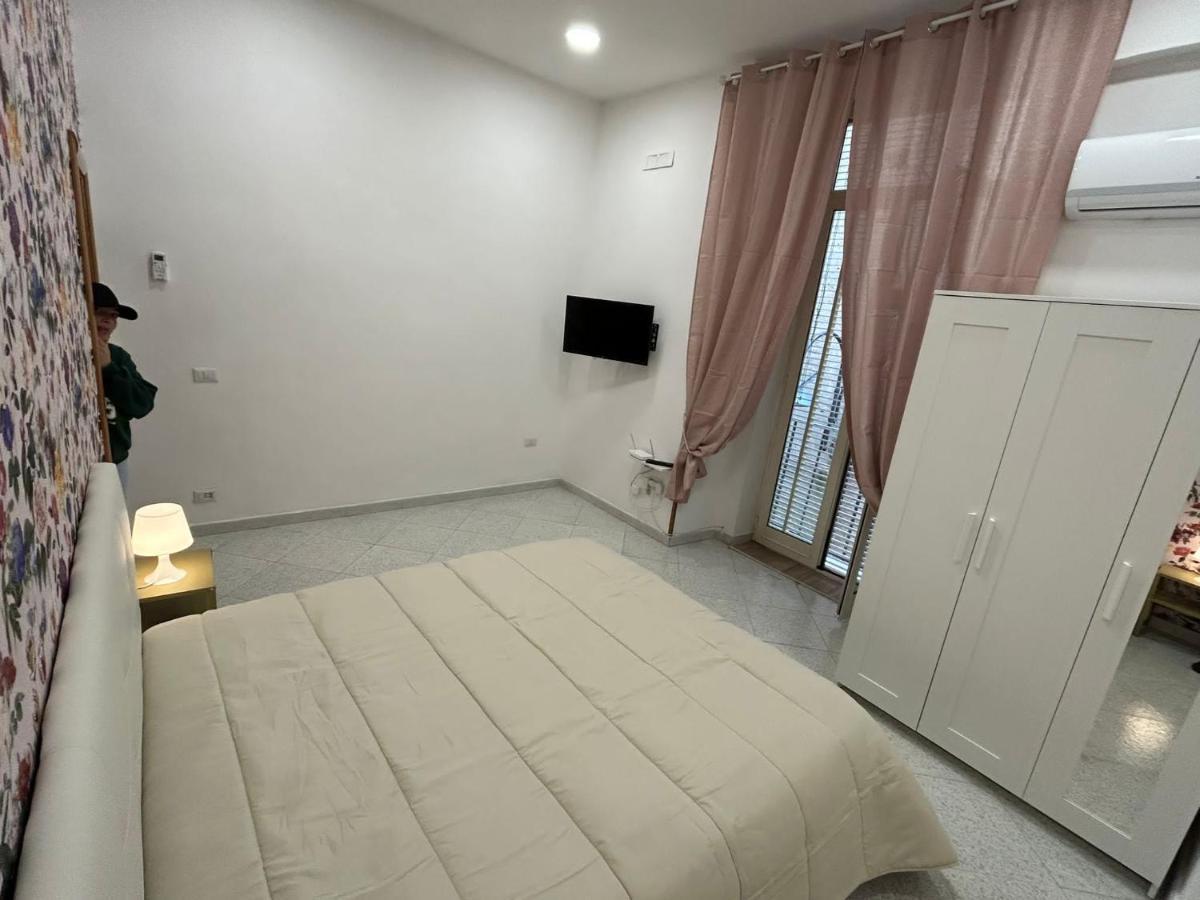 Casa Leonardo Apartment Naples Luaran gambar